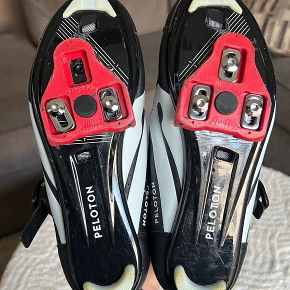 Peloton Black and Red Biking Sneakers - Picture 7 of 9